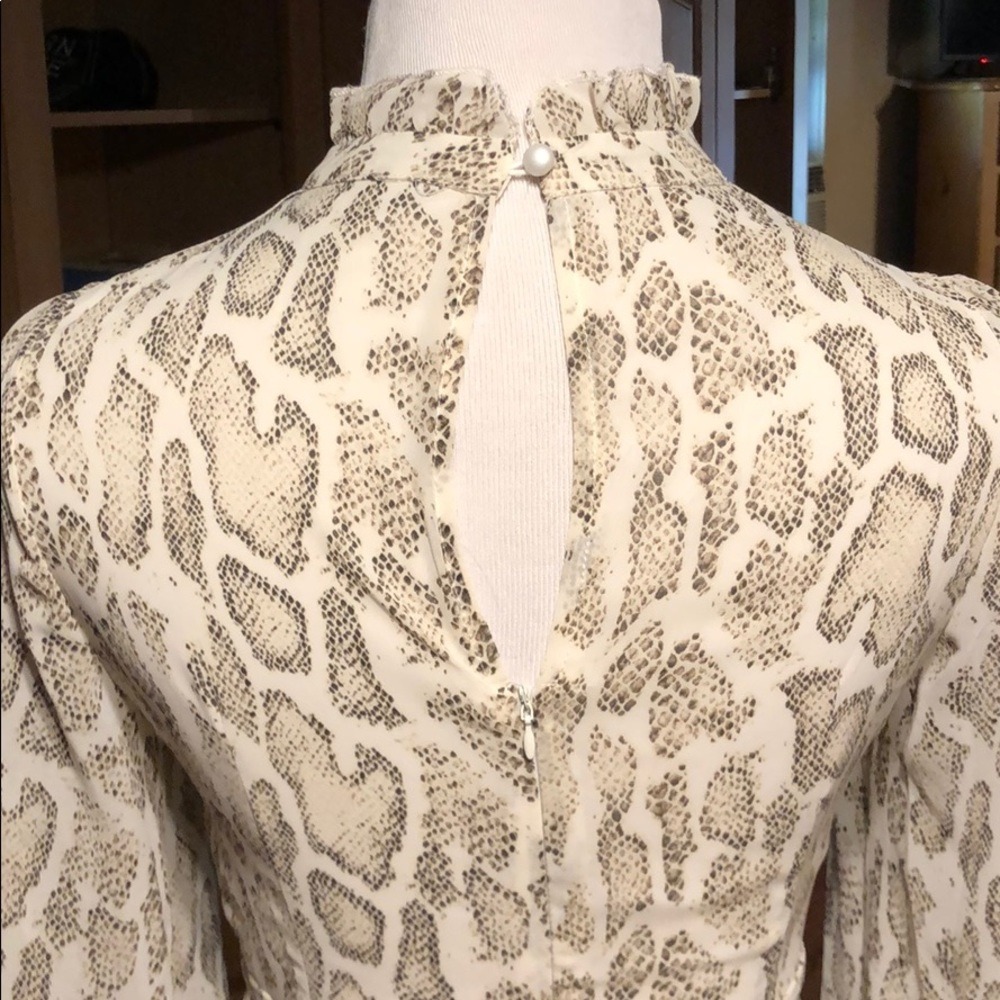 SHEIN Snake Print Ruffle Mock Neck Long Sleeve Mini Dress Beige Brown Small - Picture 4 of 6
